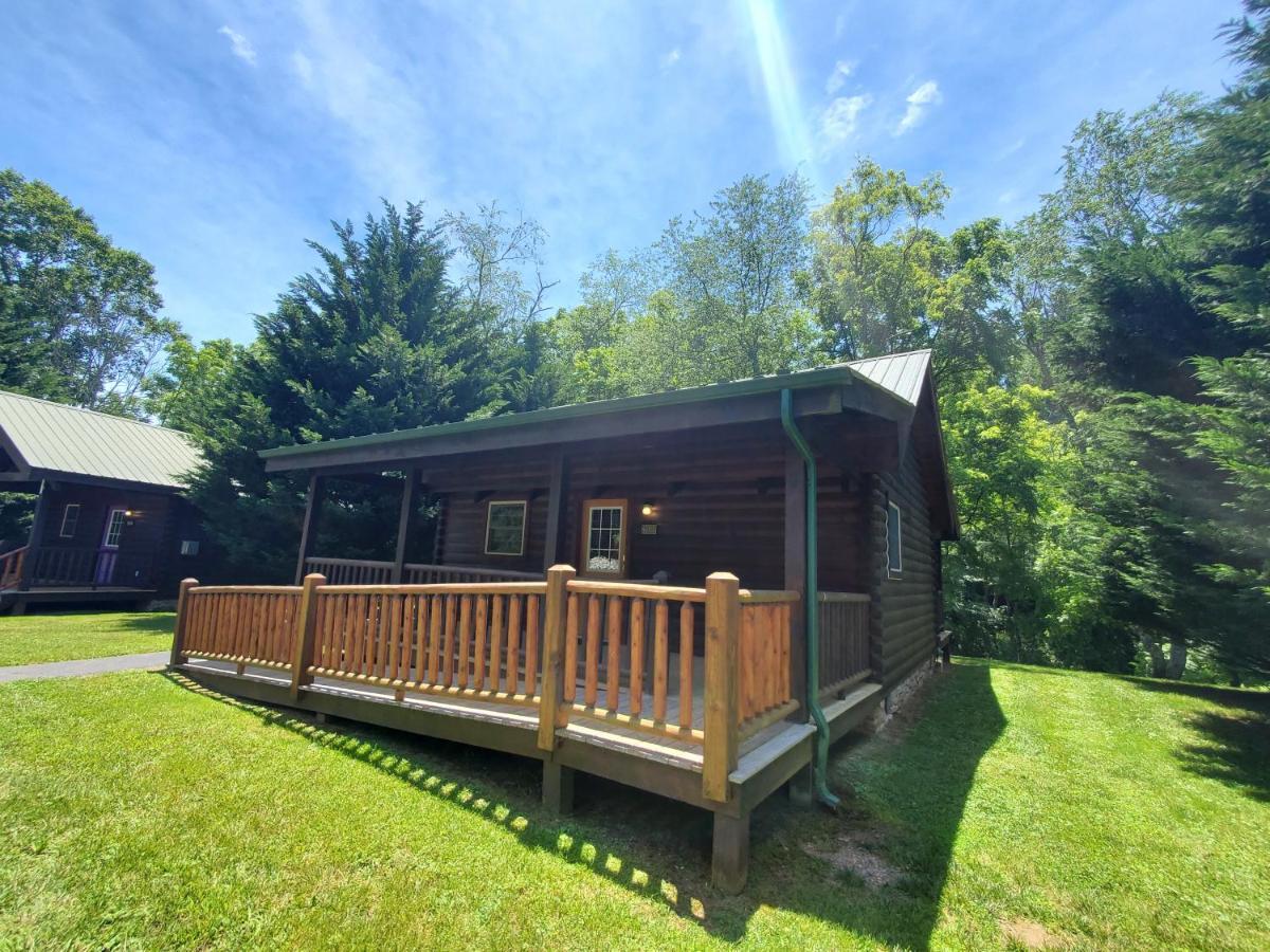 New River Trail Cabins Galax Zewnętrze zdjęcie