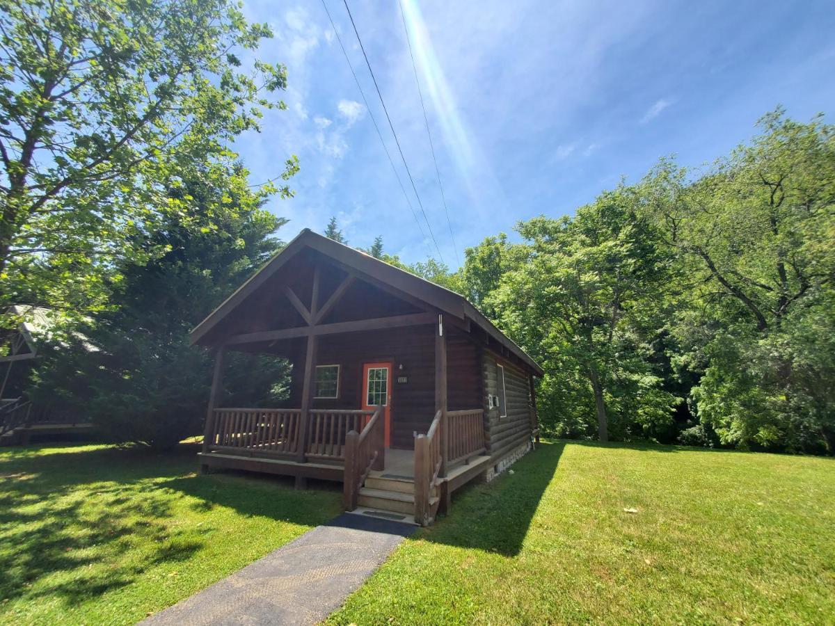 New River Trail Cabins Galax Zewnętrze zdjęcie